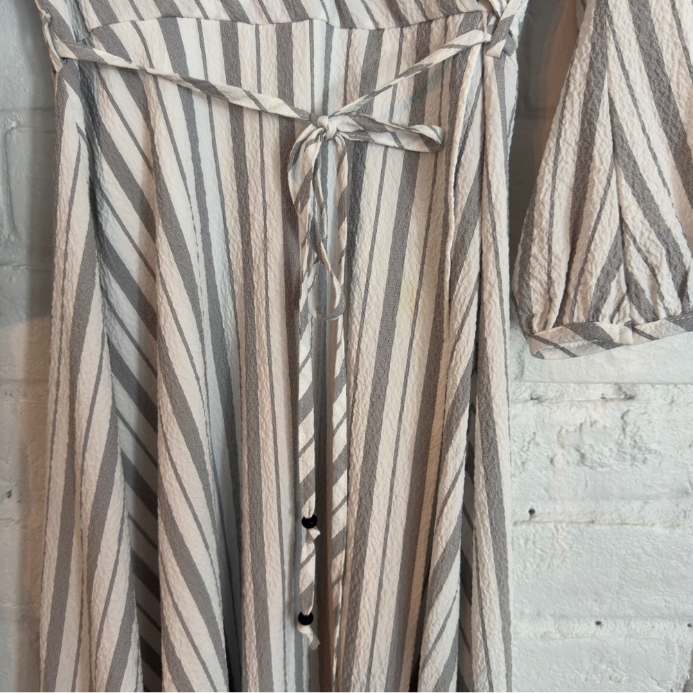 Calvin Klein Stripe Midi Dress Size 8 Belted V-Neck Puff Sleeve - Picture 2 of 7